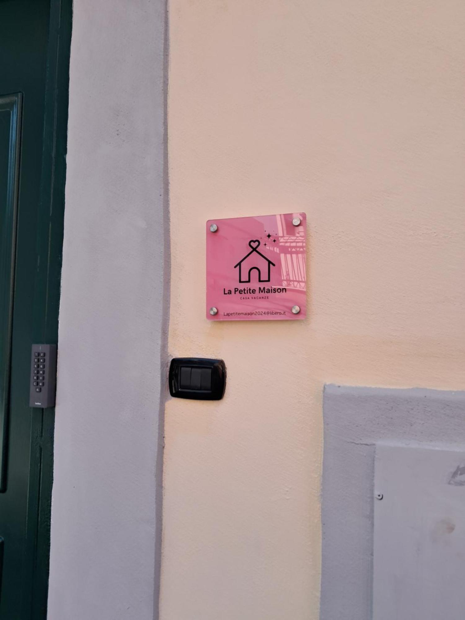 La Petite Maison Napoli Exterior foto